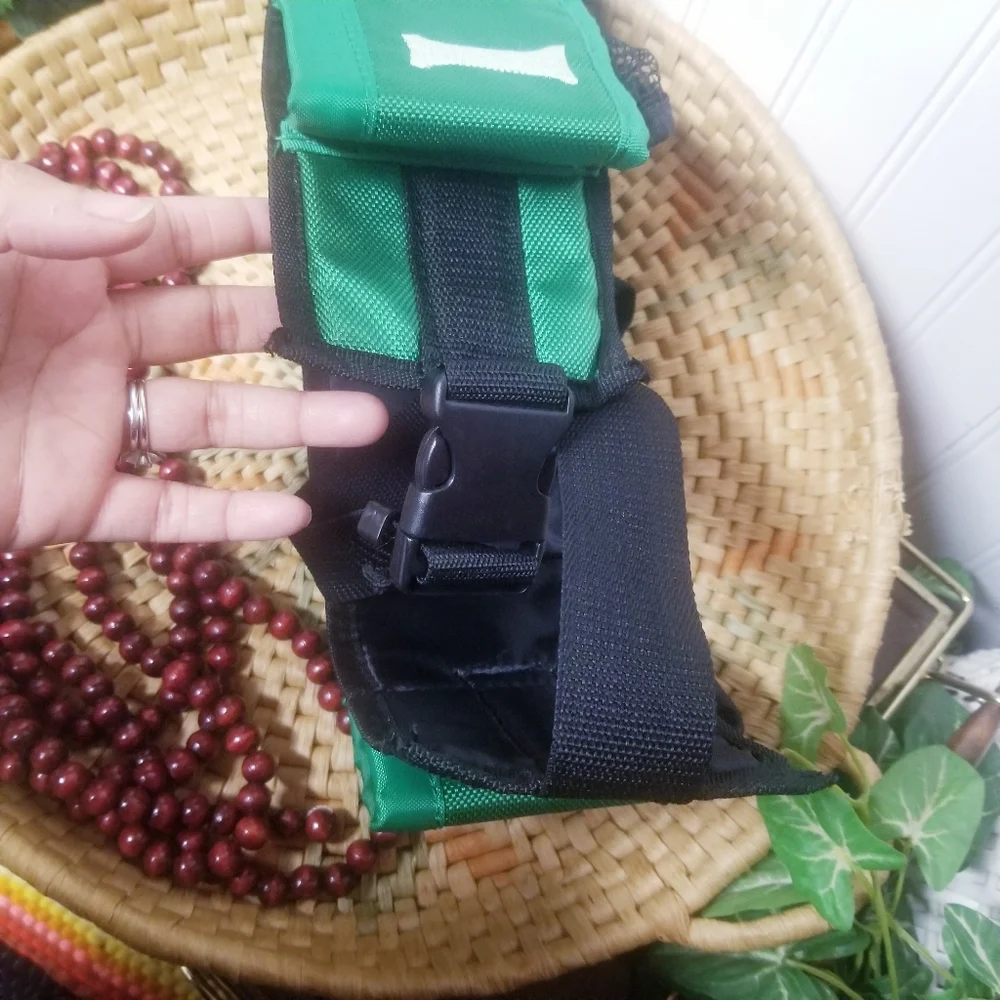 IRISH Drink Fanny Pack Can Wearable Storage